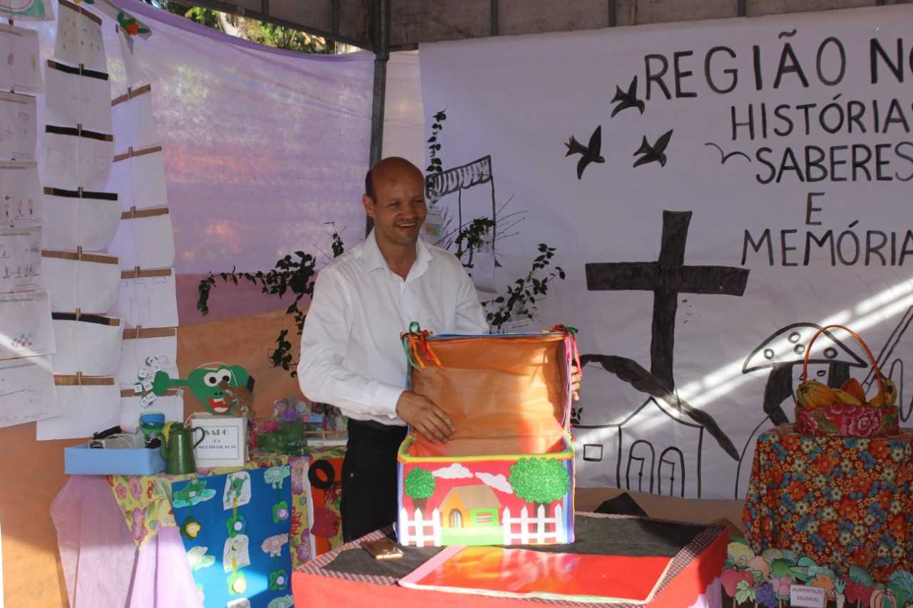 Feira Literária Camacan